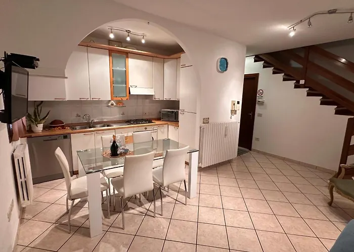 Al Ponte Degli Sbirri  Centro Appartamento Comacchio