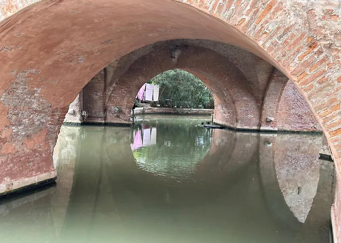 Al Ponte Degli Sbirri  Centro * Comacchio